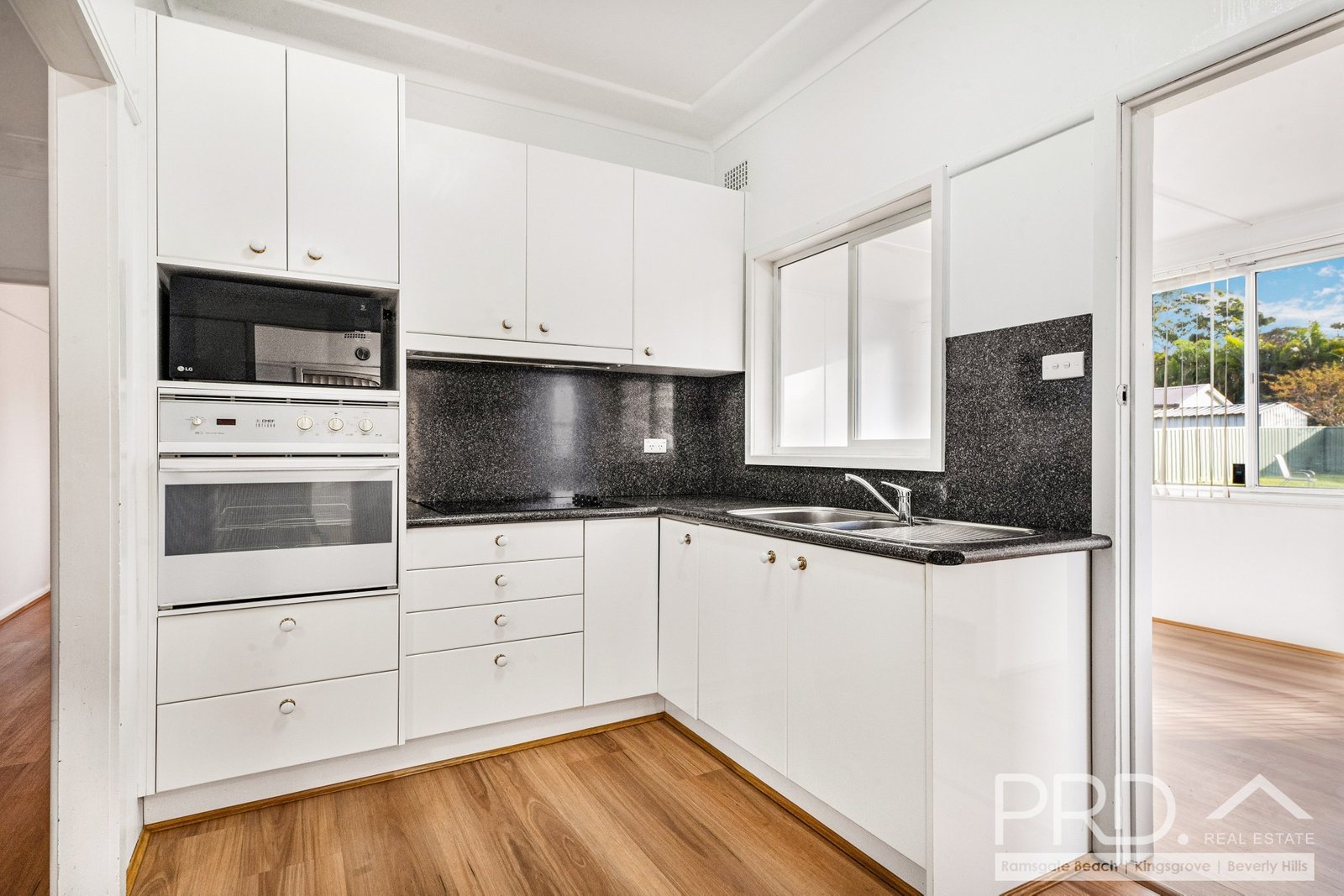 3 Dyinda Place MIRANDA 6