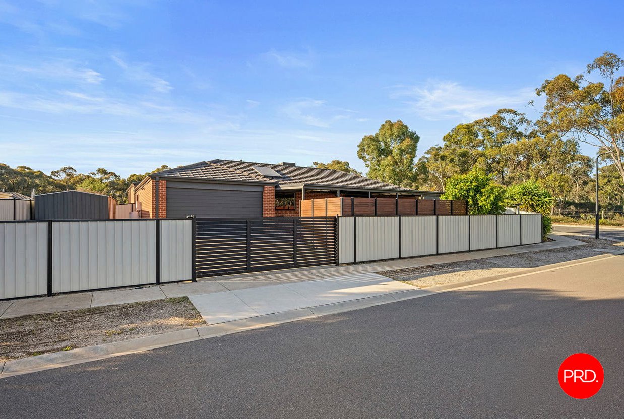 3 Eaglewood Way CALIFORNIA GULLY 11
