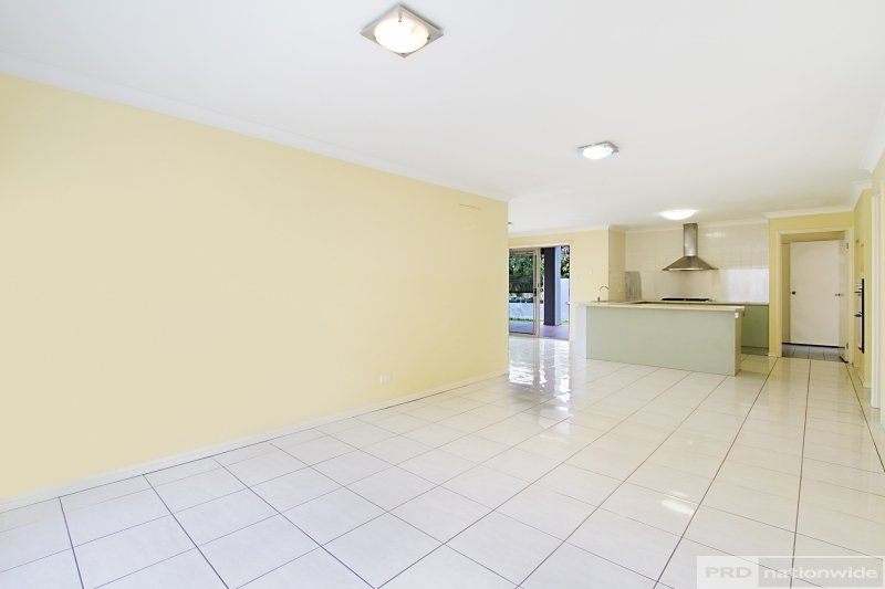 3 Eastbourne Chase ARUNDEL 3