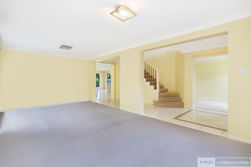 3 Eastbourne Chase ARUNDEL 4