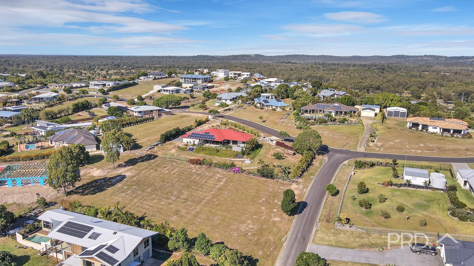 3 Edgewater Court CRAIGNISH 10