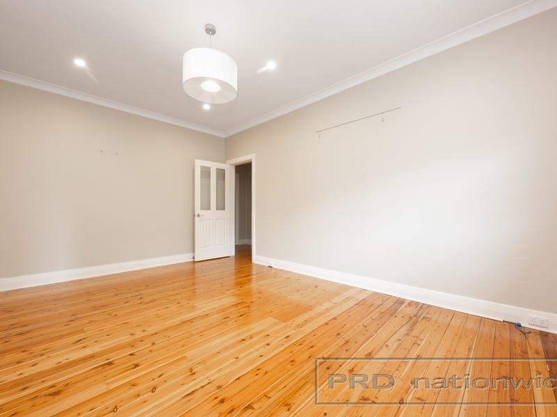 3 Edward Street LORN 13