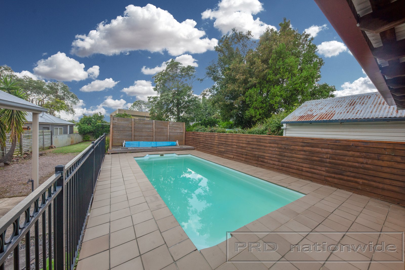 3 Edward Street LORN 3