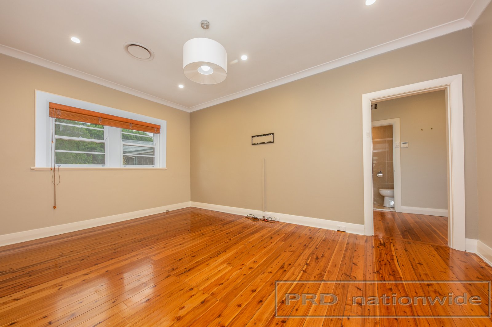 3 Edward Street LORN 12