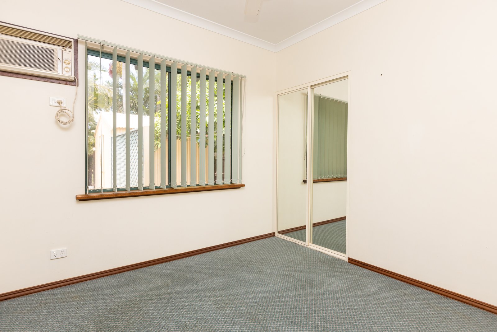 3 Egret Way DJUGUN 15