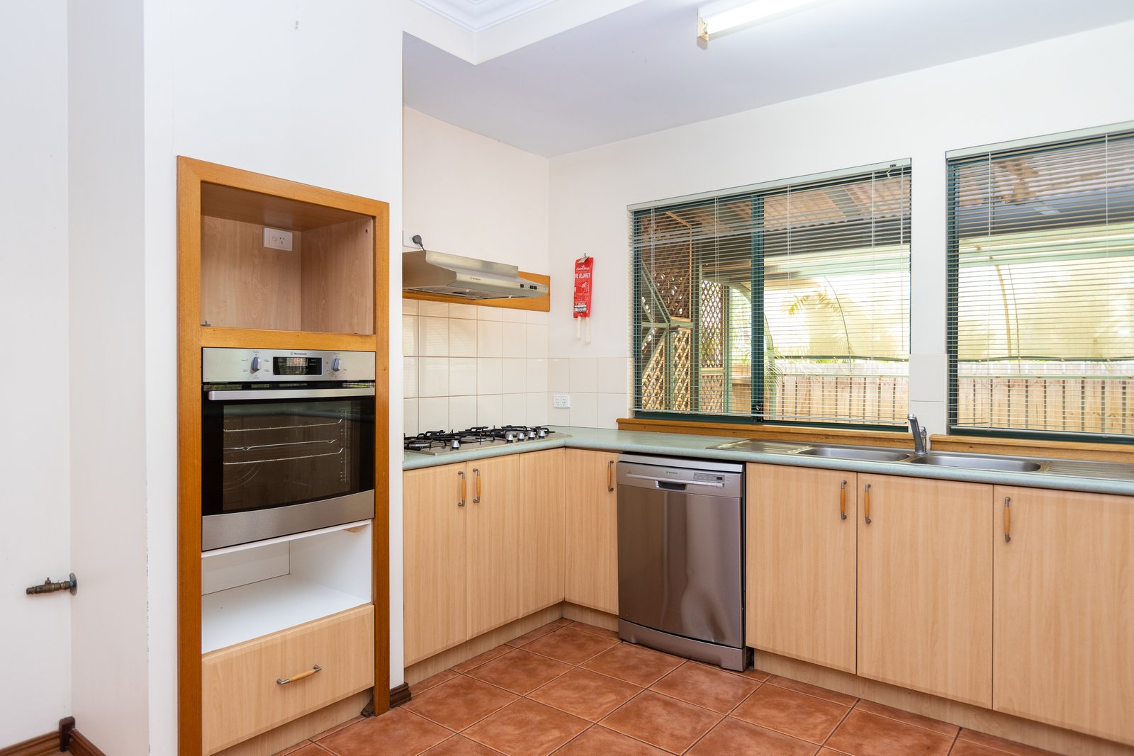 3 Egret Way DJUGUN 19