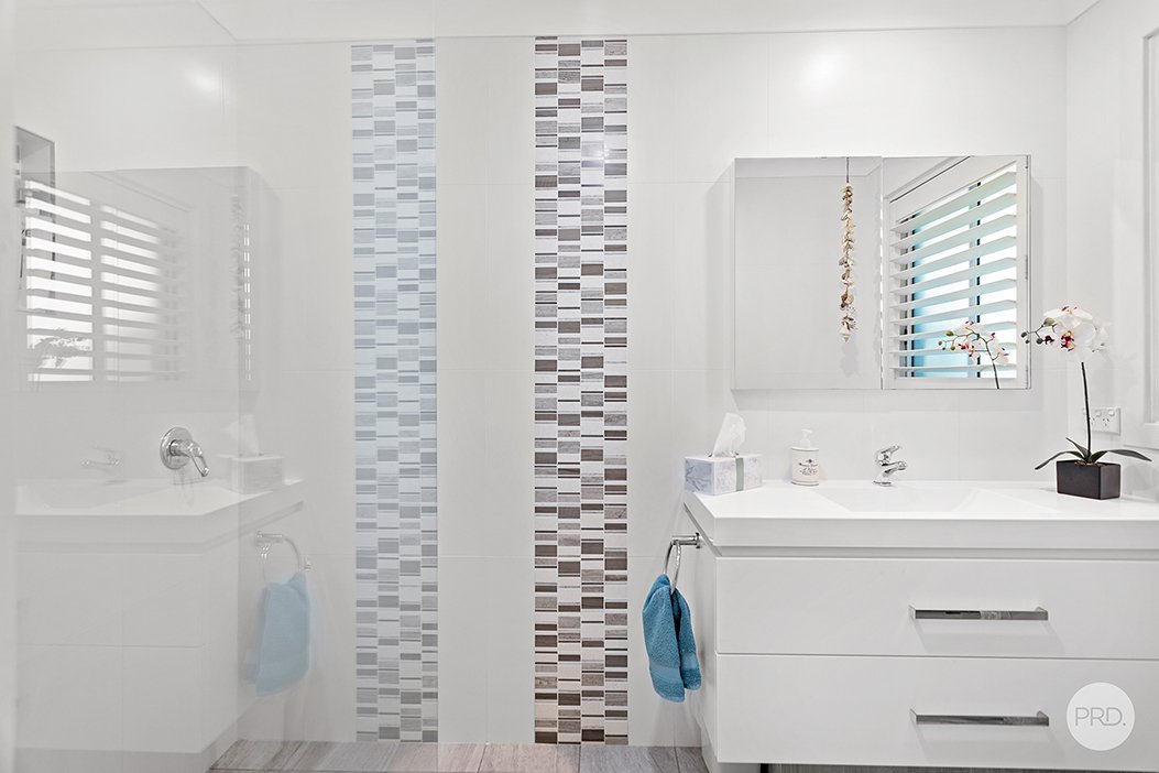 3 Elaine Avenue LEMON TREE PASSAGE 11