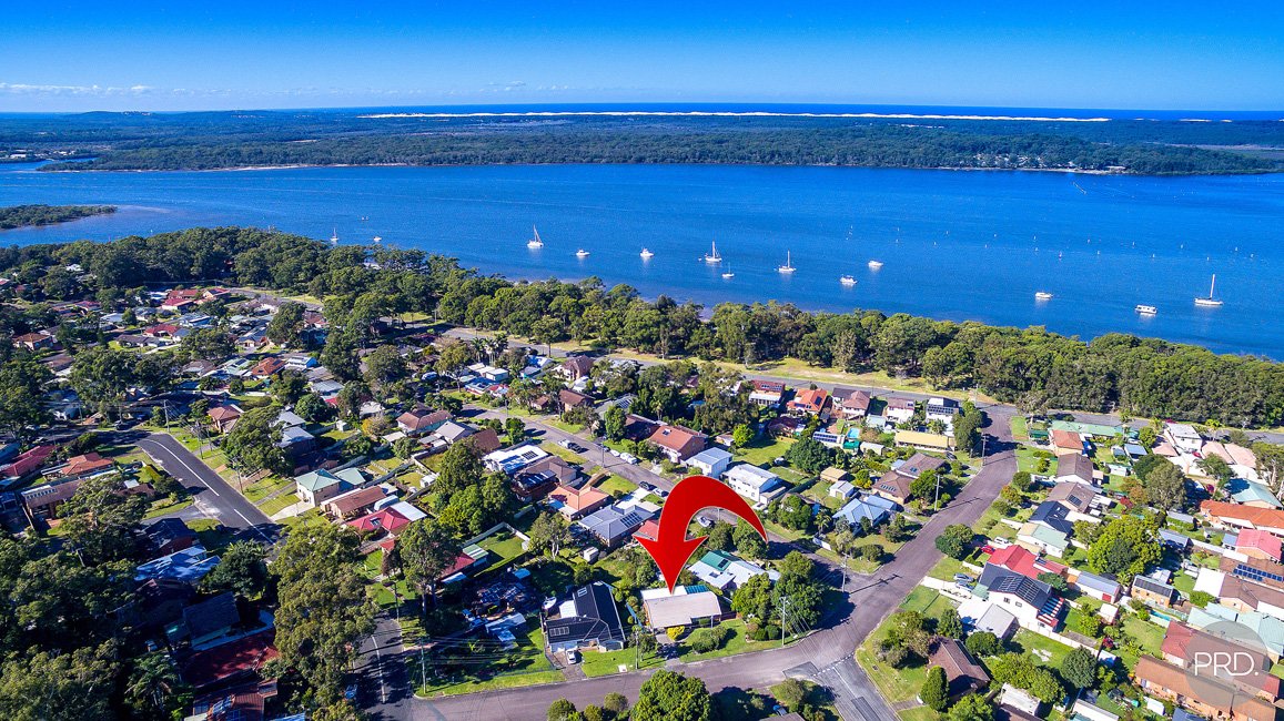 3 Elaine Avenue LEMON TREE PASSAGE 22