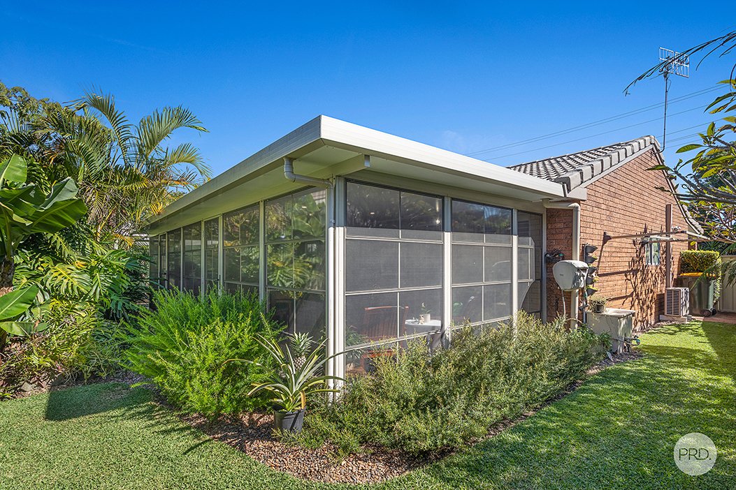 3 Elaine Avenue LEMON TREE PASSAGE 24