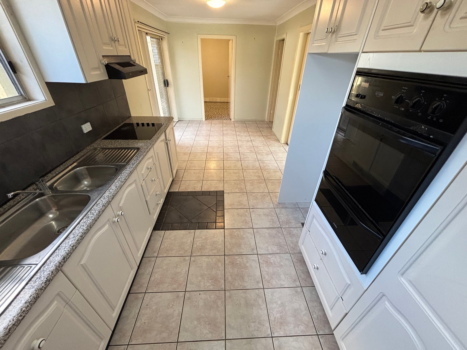 3 Electra Street TAMWORTH 6