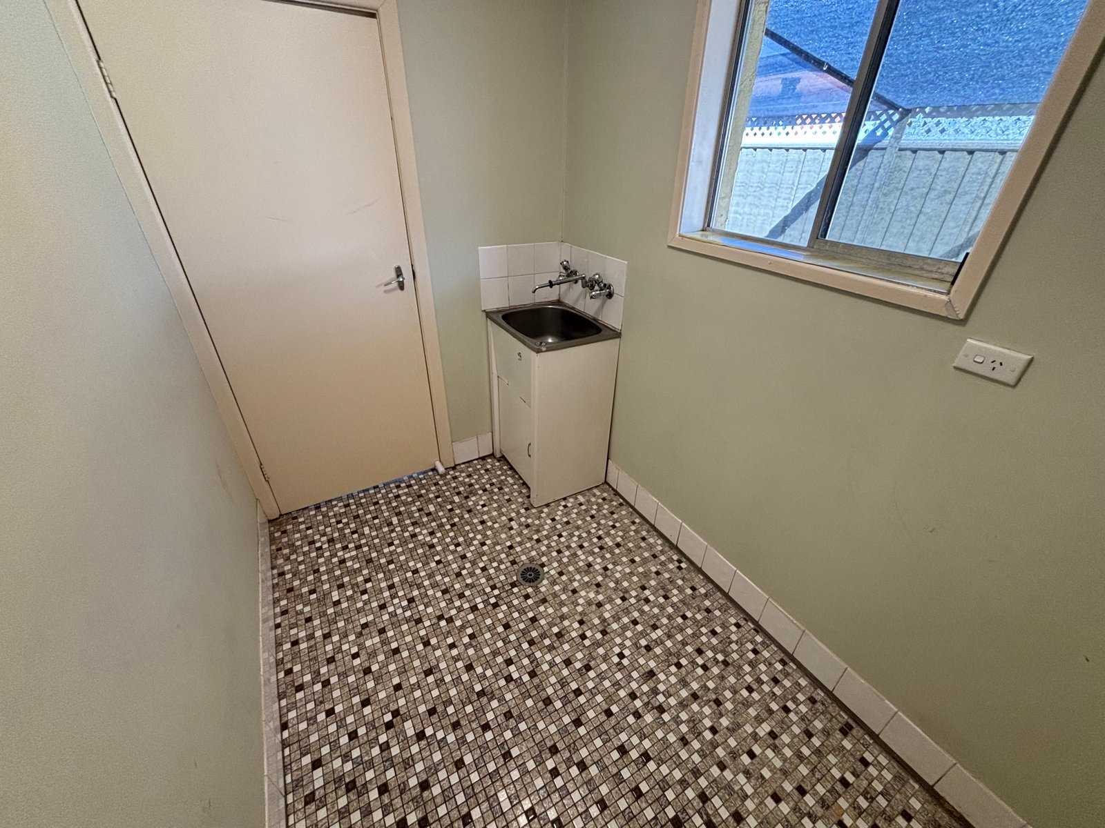 3 Electra Street TAMWORTH 11