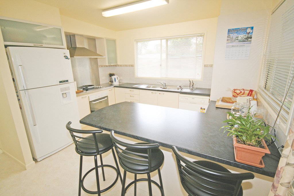 3 Elizabeth Street CURRUMBIN WATERS 5