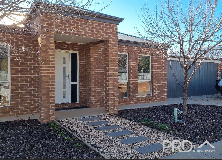 3 Ella-Mae Court RED CLIFFS 1
