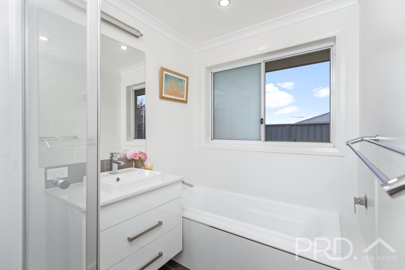 3 Emery Place TUMUT 12