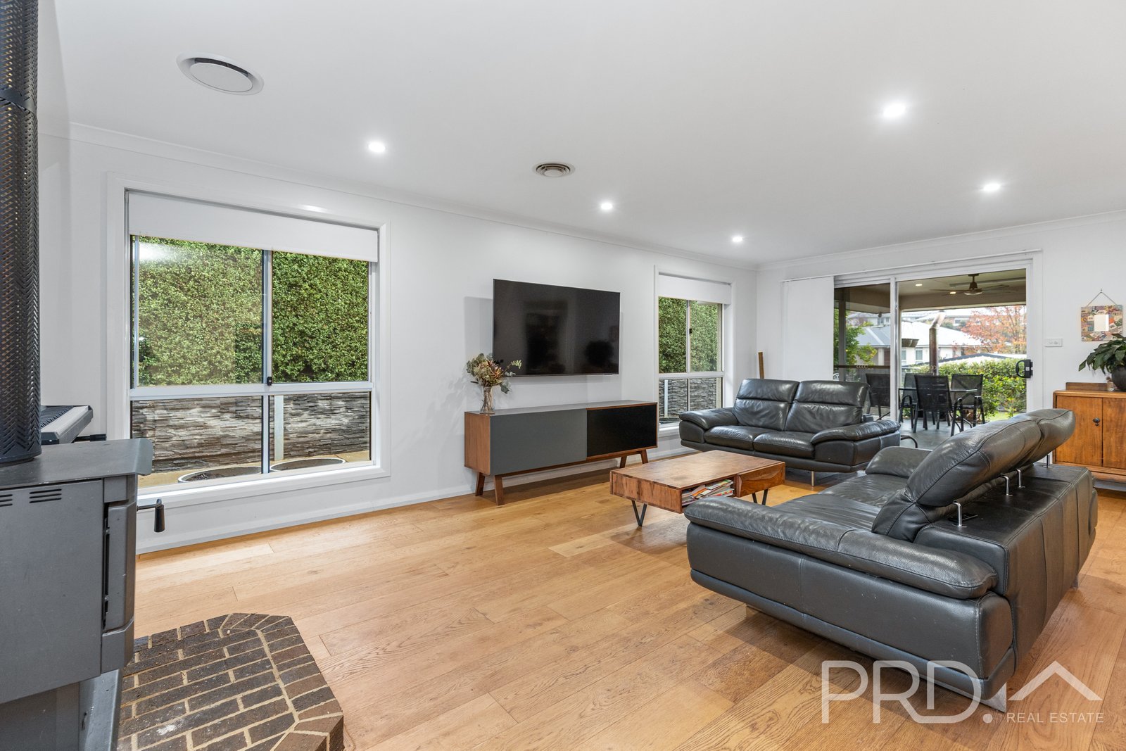 3 Emery Place TUMUT 15