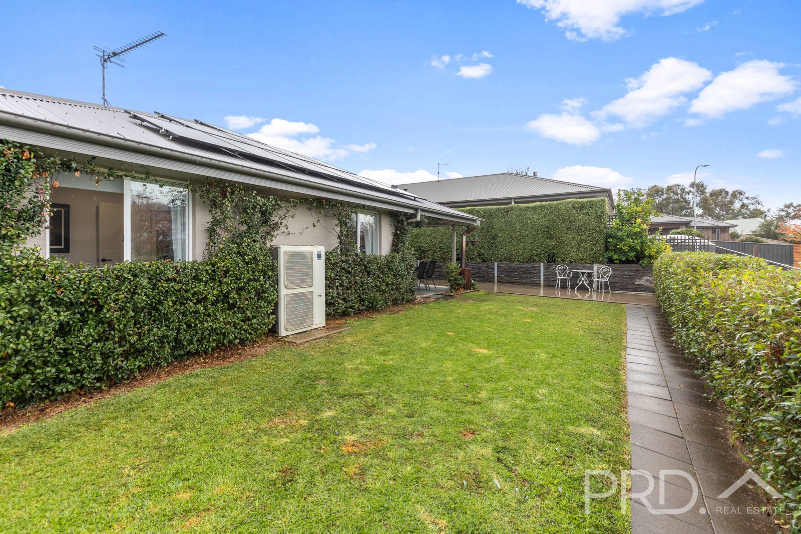 3 Emery Place TUMUT 18