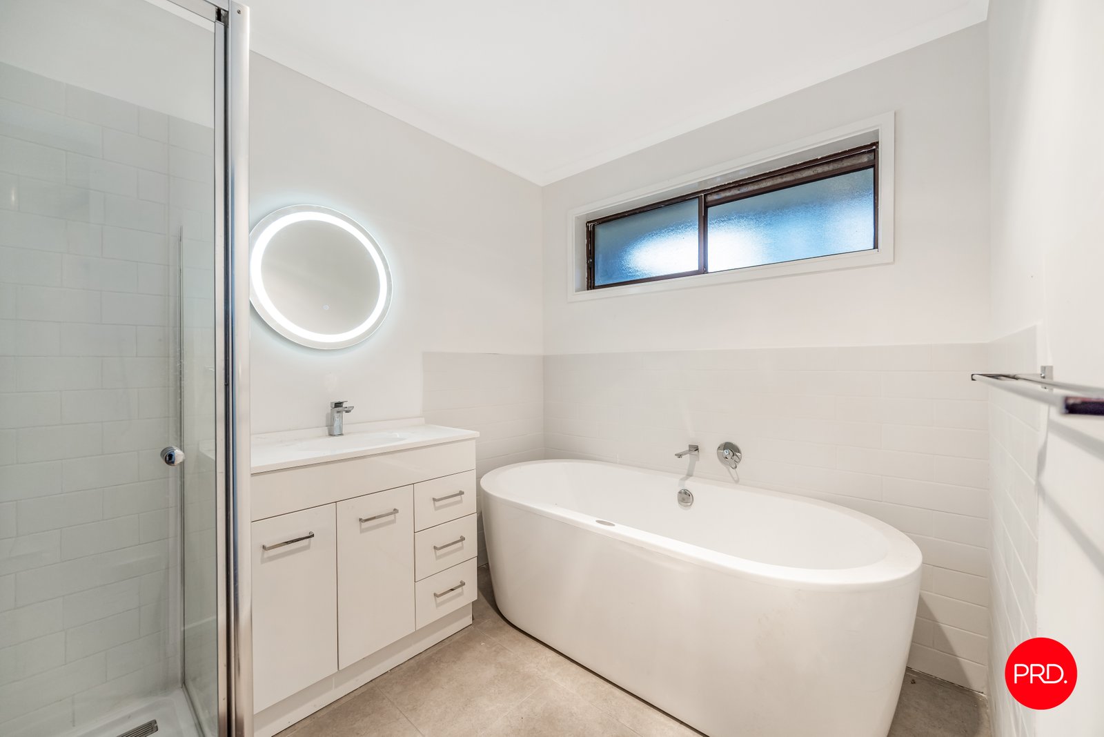 3 Emmett Street GOLDEN SQUARE 9