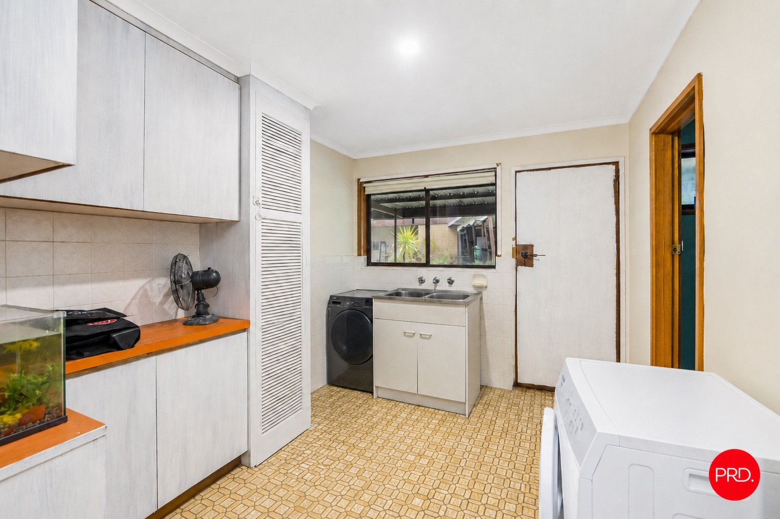 3 Emmett Street GOLDEN SQUARE 15