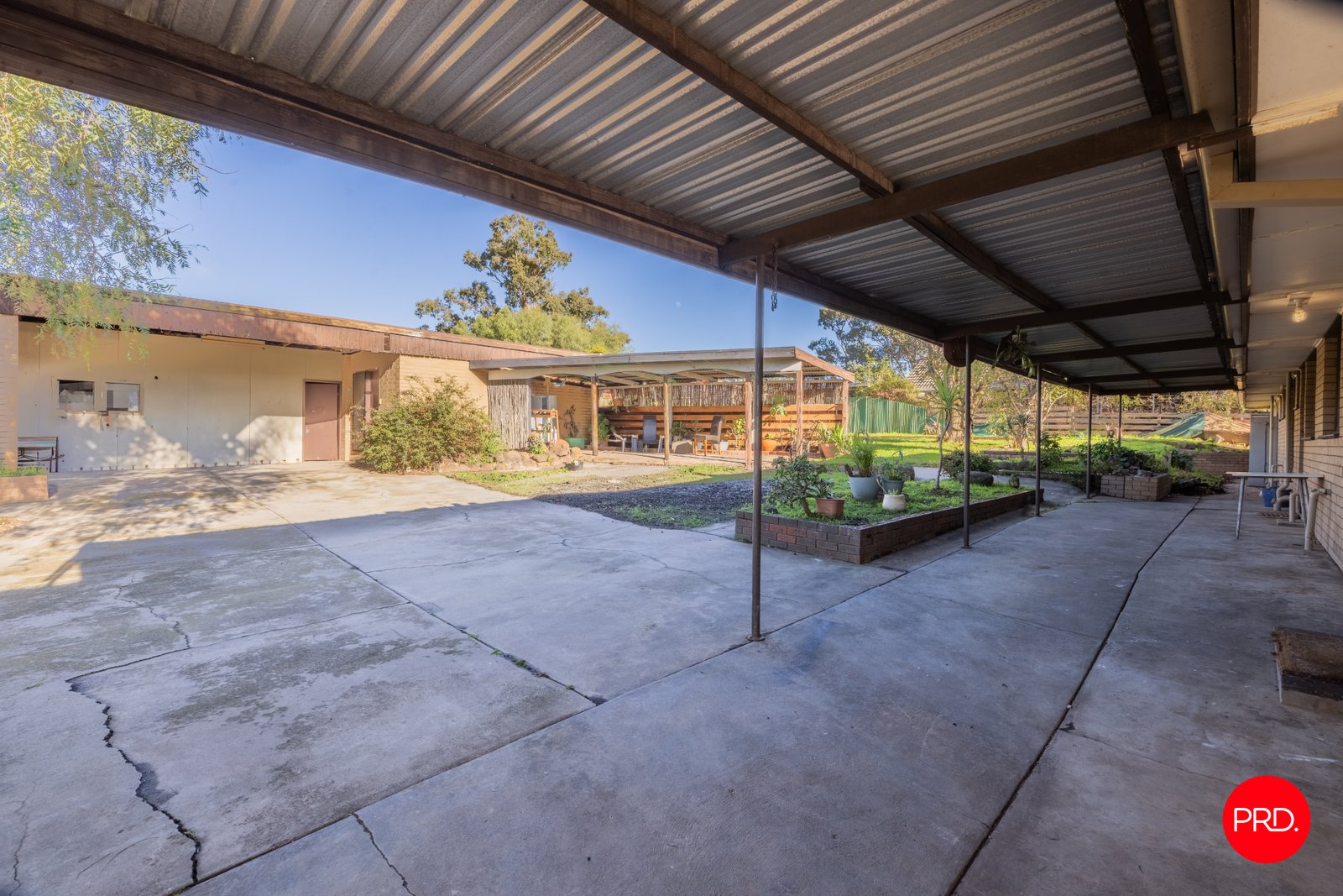 3 Emmett Street GOLDEN SQUARE 16
