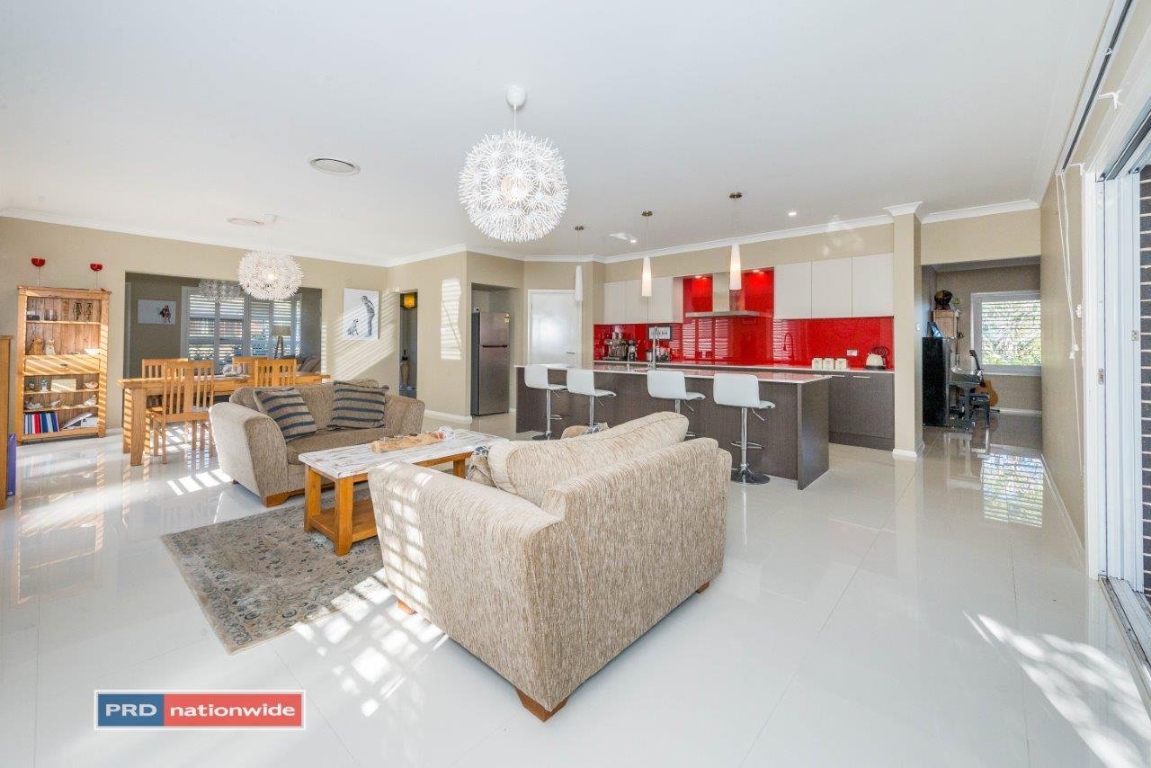 3 Ensign Close CORLETTE 9