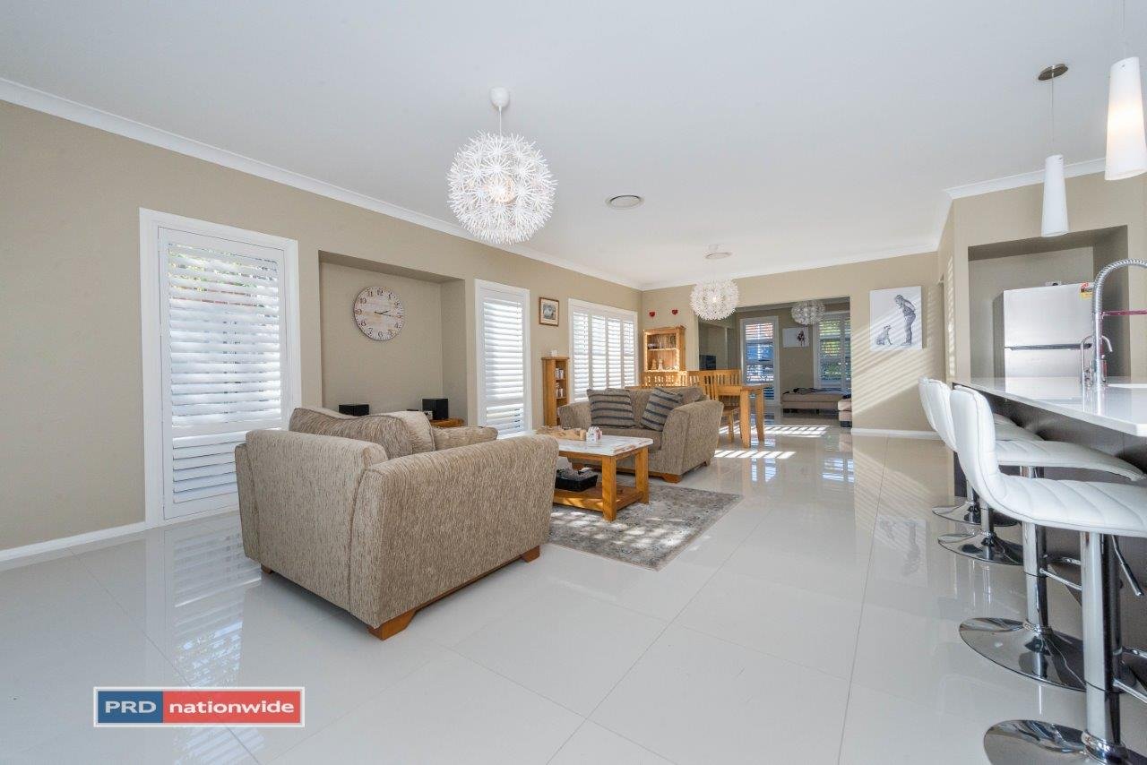 3 Ensign Close CORLETTE 14