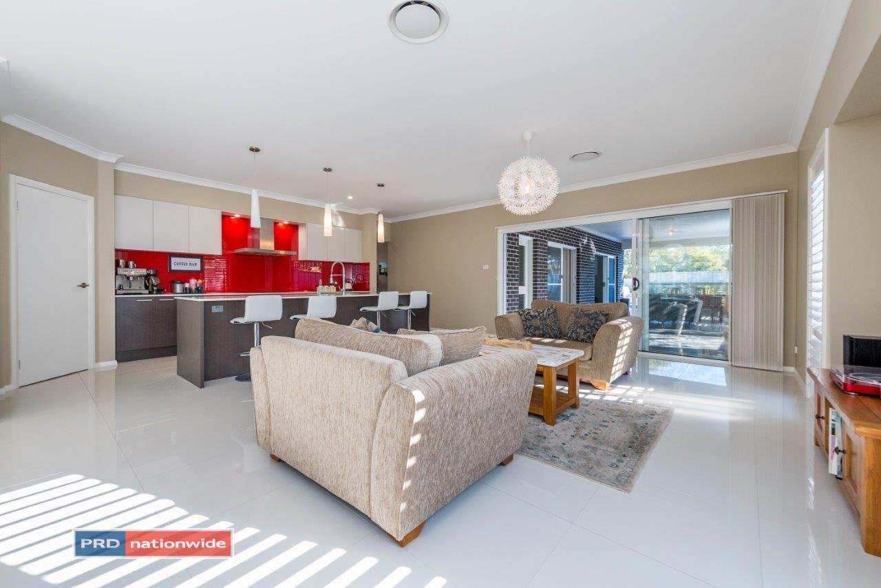 3 Ensign Close CORLETTE 16