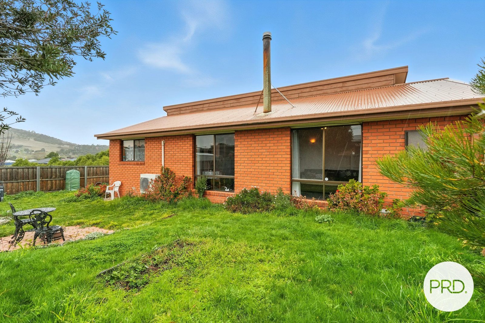 3 Erin Close BRIGHTON 25