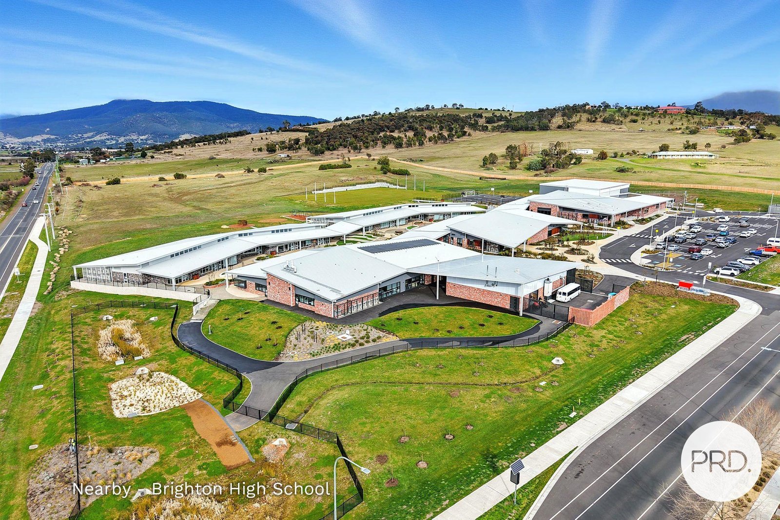 3 Erin Close BRIGHTON 33