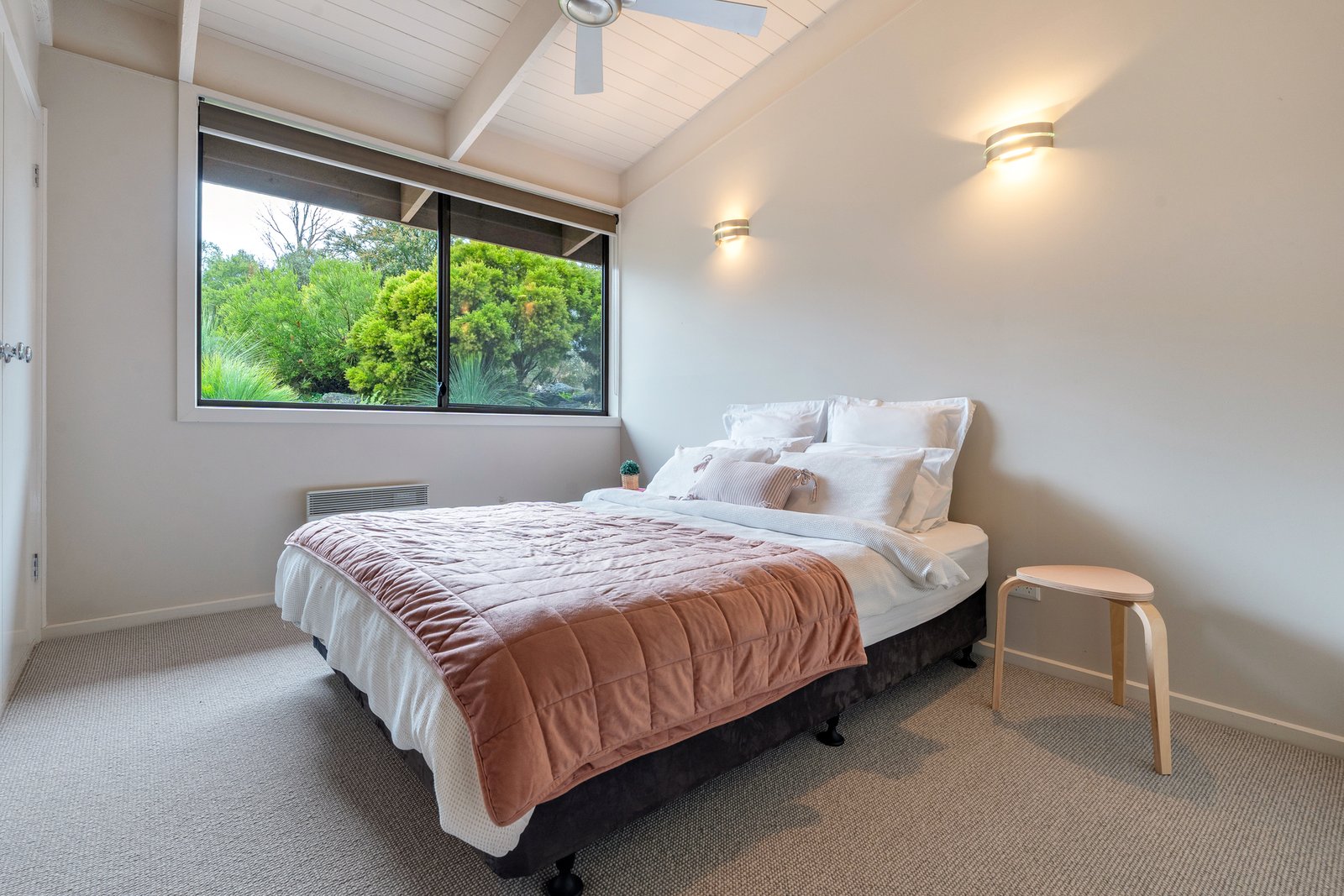 Real Estate and Property in 3 Erinvale Close, Gisborne, VIC