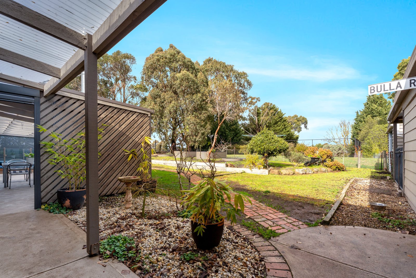 Real Estate and Property in 3 Erinvale Close, Gisborne, VIC
