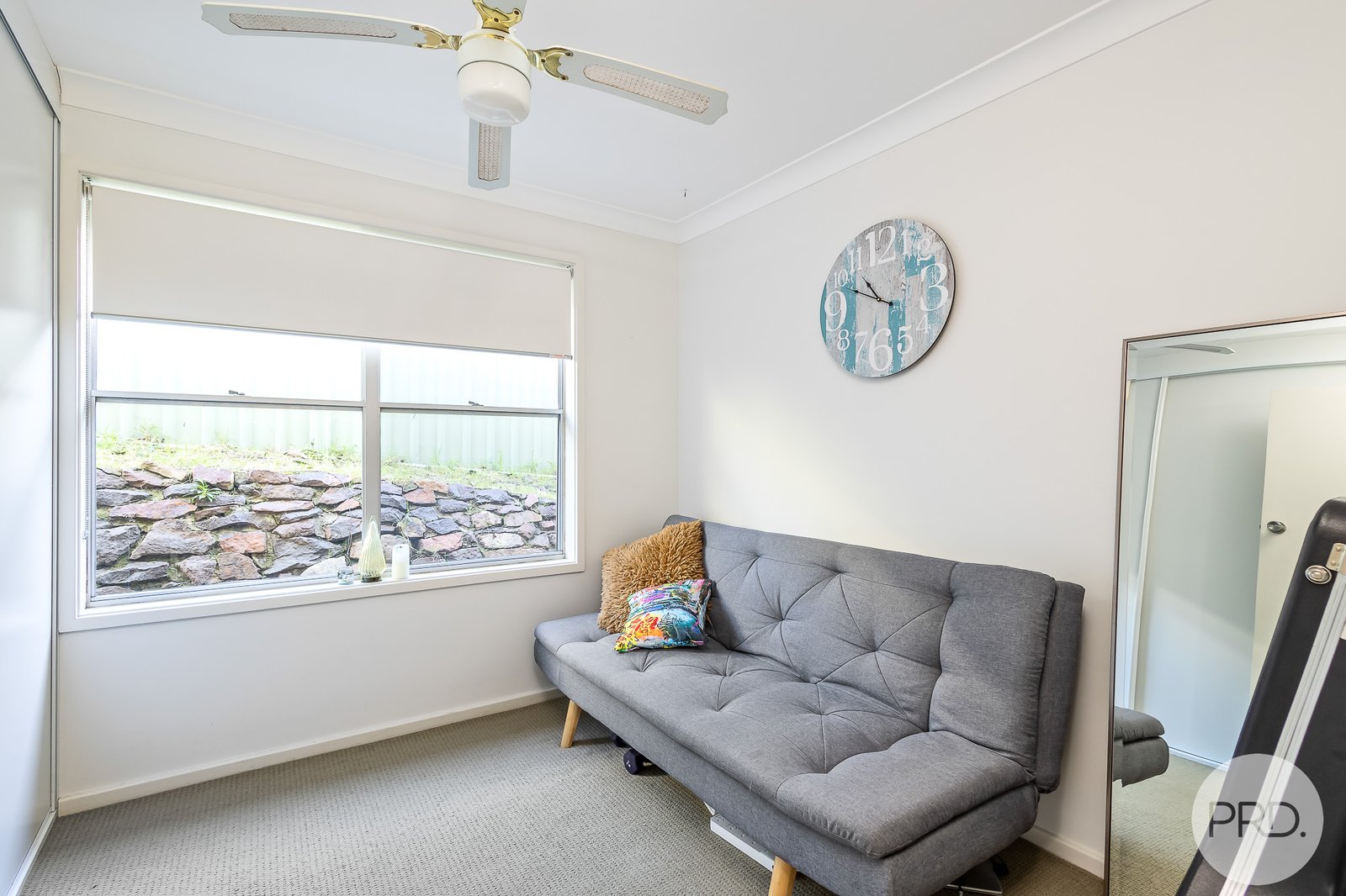 3 Essendene Road SHOAL BAY 13