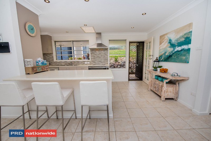 3 Essendene Road SHOAL BAY 16