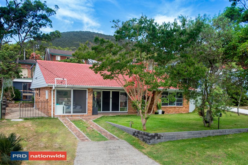 3 Essendene Road SHOAL BAY 1