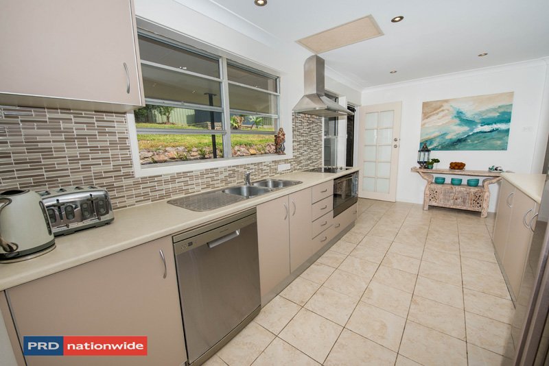 3 Essendene Road SHOAL BAY 5