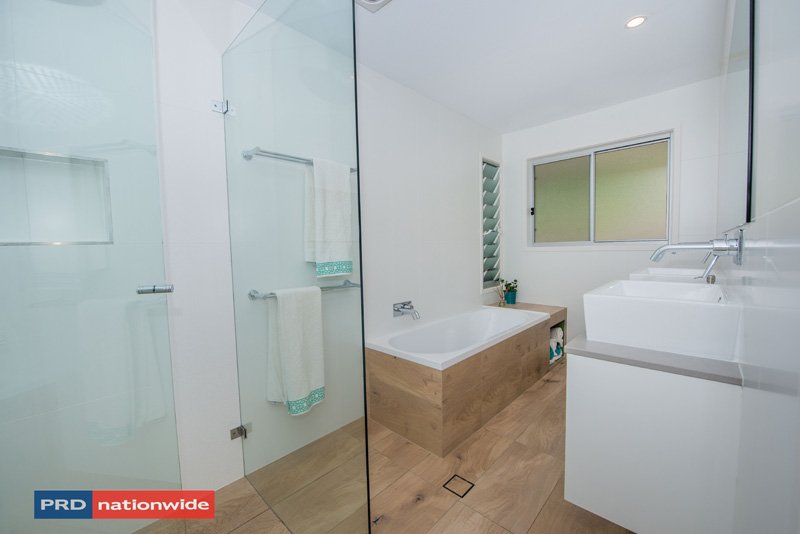 3 Essendene Road SHOAL BAY 12