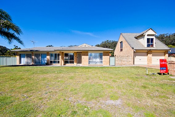 3 Essington Way ANNA BAY 1