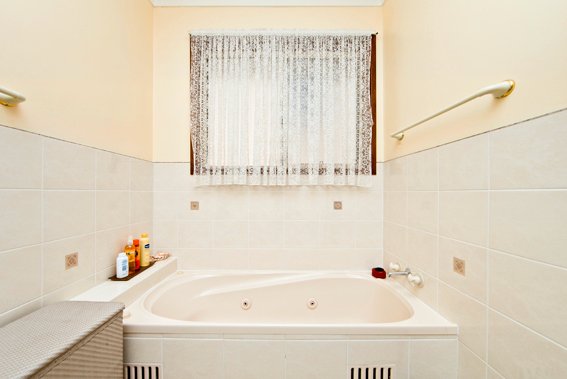 3 Essington Way ANNA BAY 17