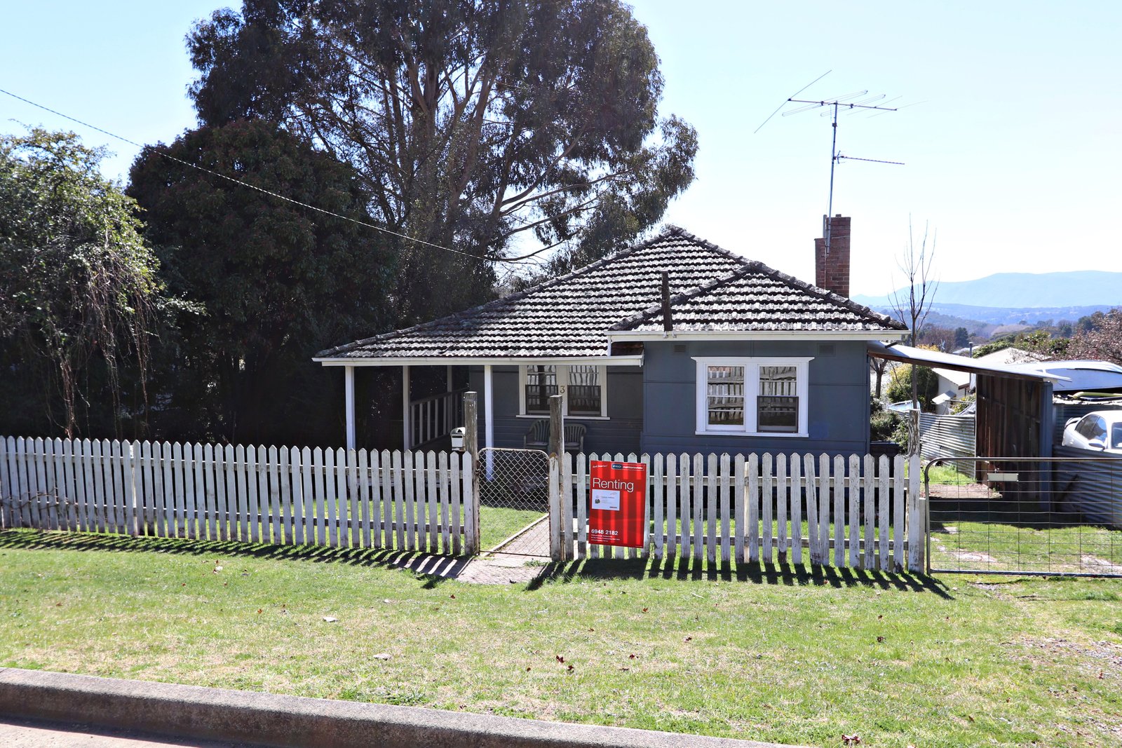 3 Eurabbie  BATLOW 1