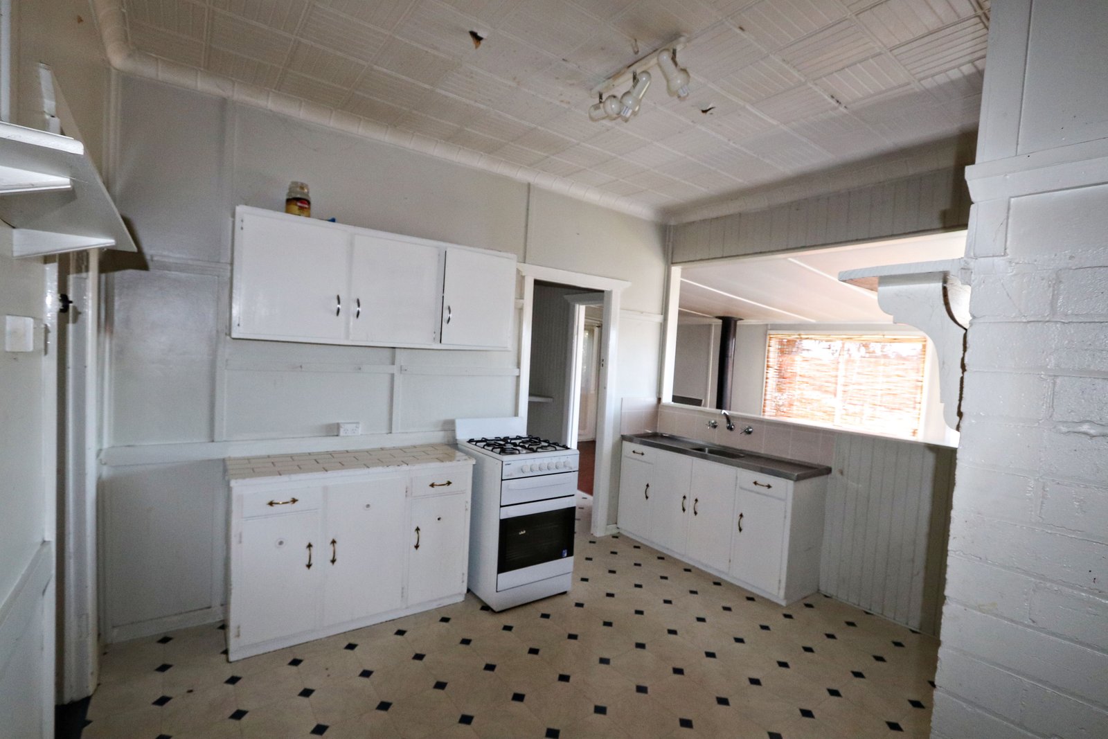 3 Eurabbie  BATLOW 3