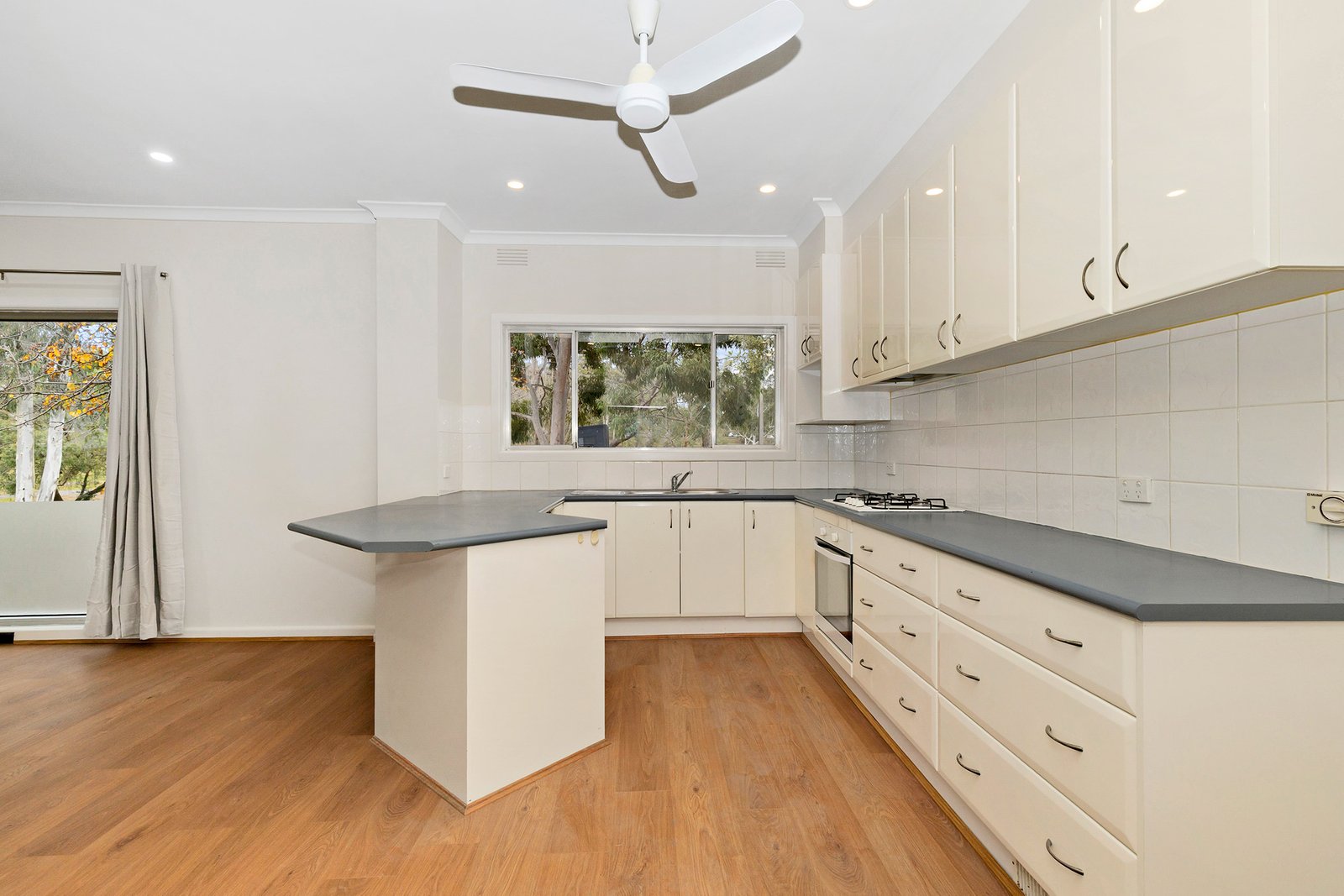 Real Estate and Property in 3 Eva Crescent , Box Hill North, VIC