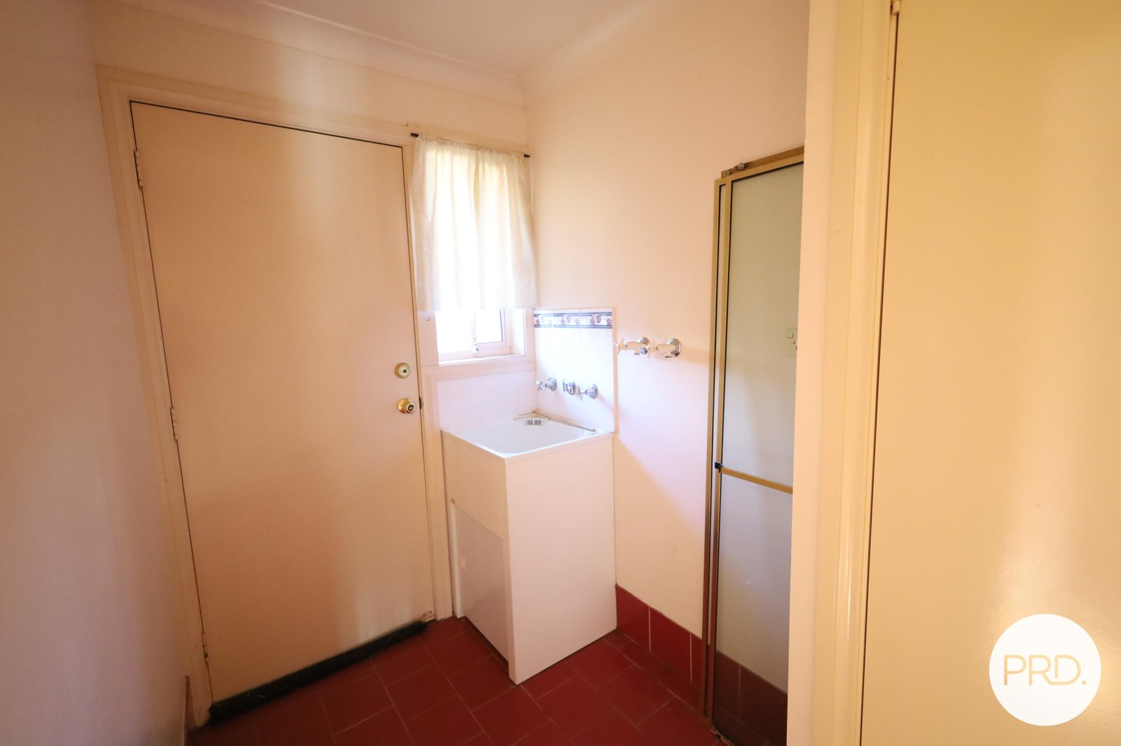 3 Evans Place ORANGE 8