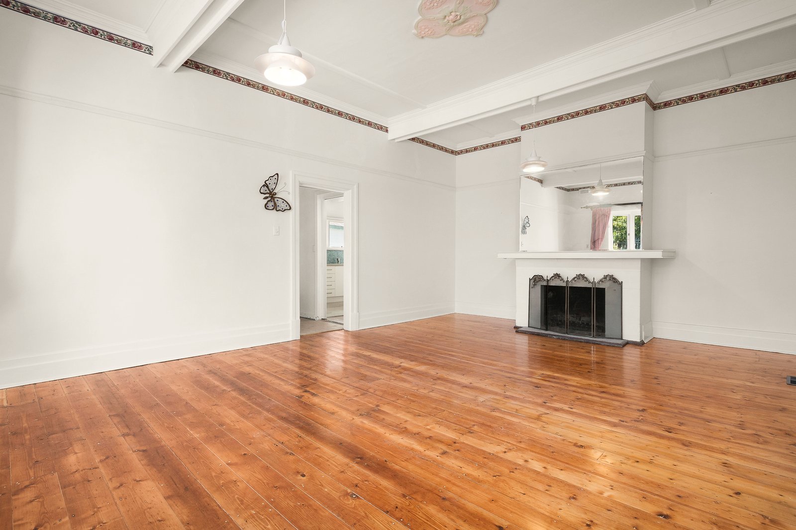 Real Estate and Property in 3 Fairview Grove, Glen Iris, VIC