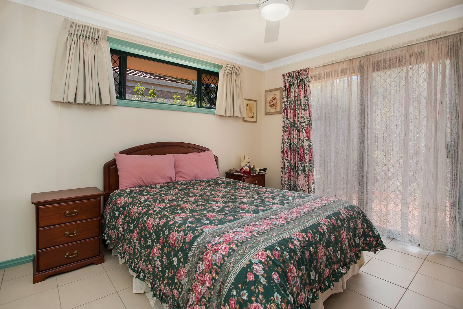 3 Fairwinds Avenue LAKEWOOD 6