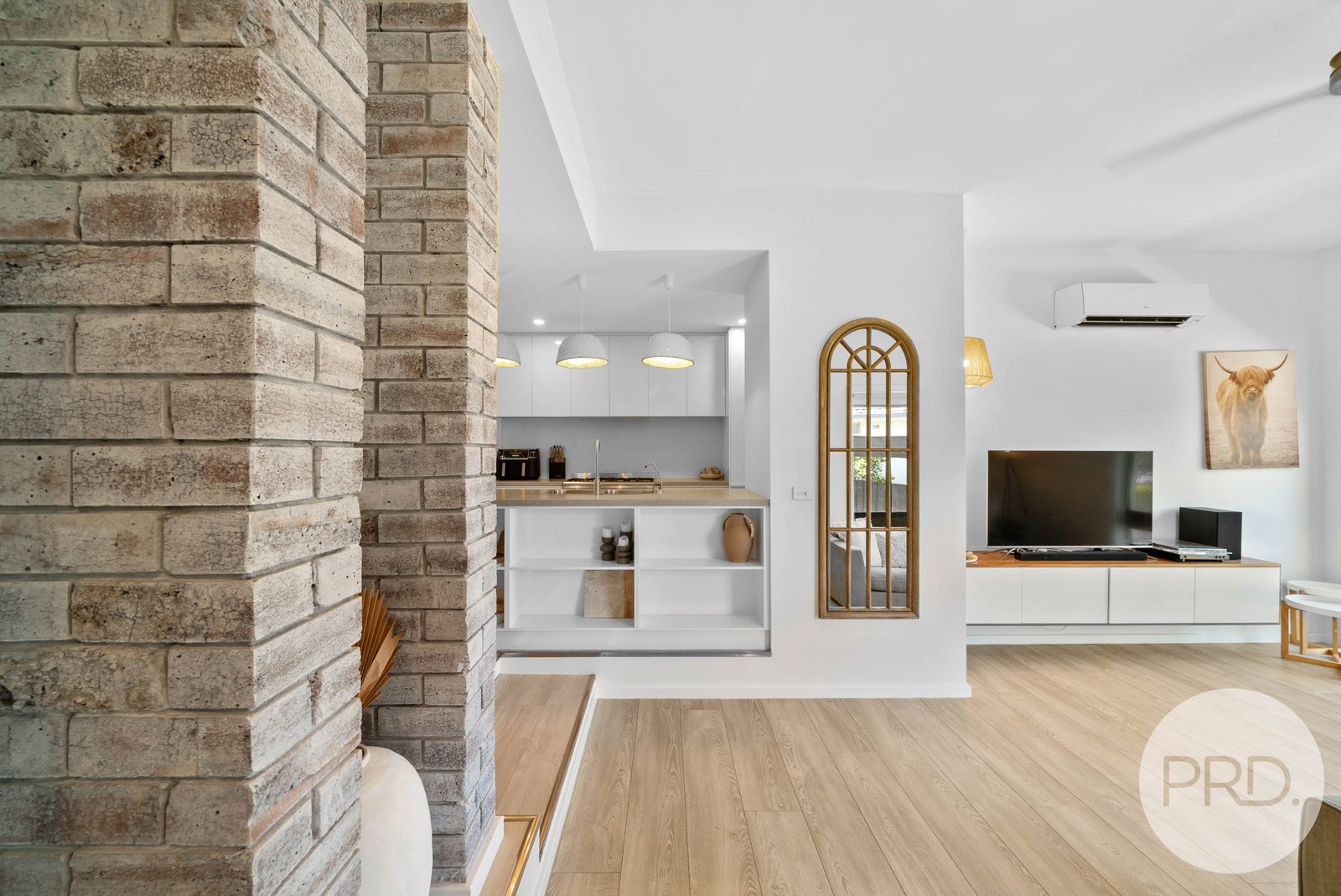 3 Falcon Place KOORINGAL 2