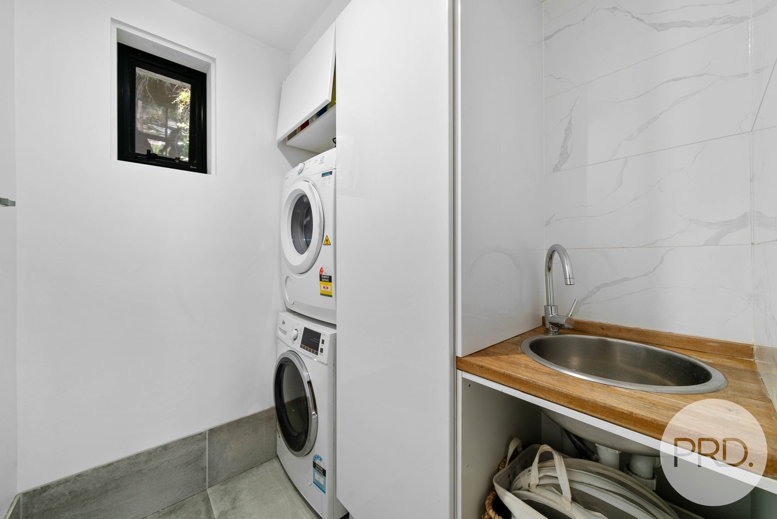 3 Falcon Place KOORINGAL 15