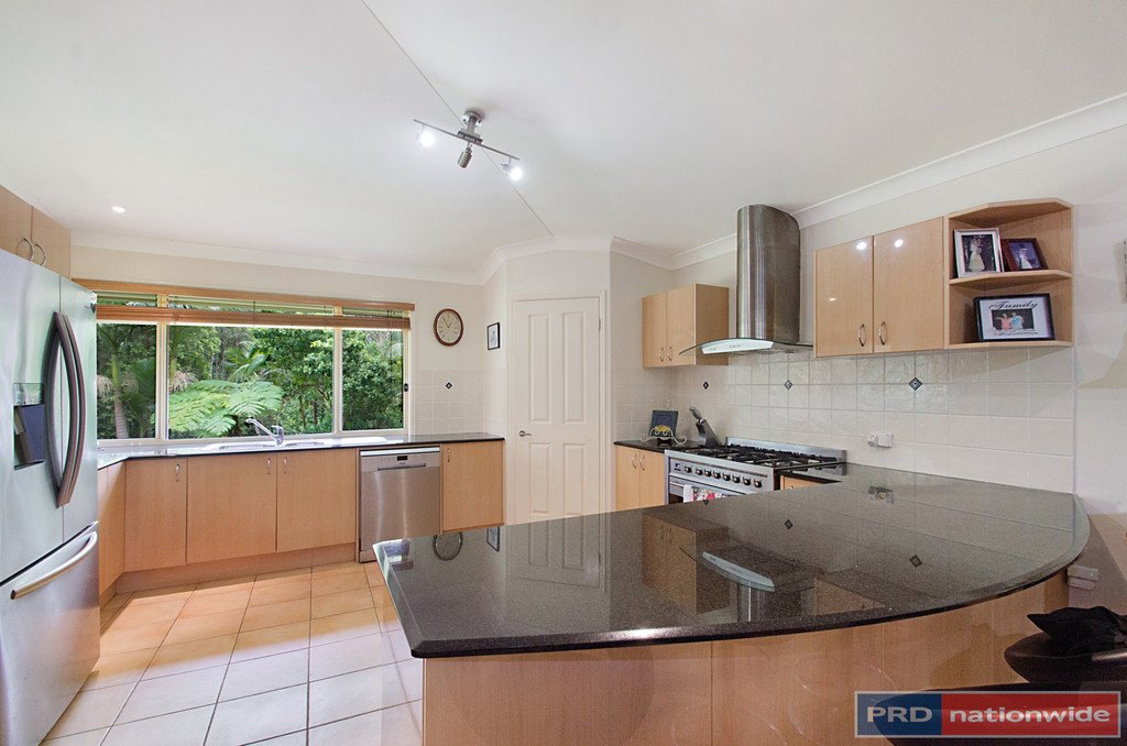 3 Ferntree Court KEW 3