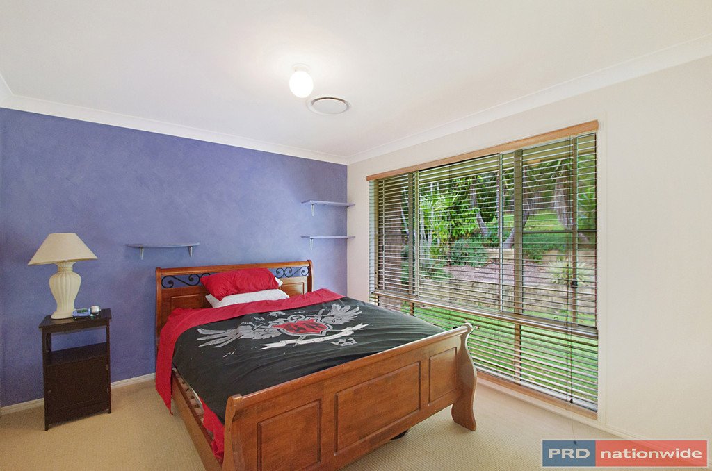 3 Ferntree Court KEW 9