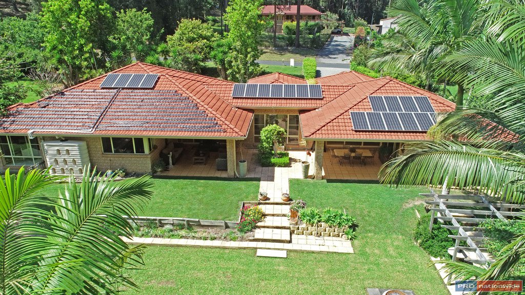 3 Ferntree Court KEW 16