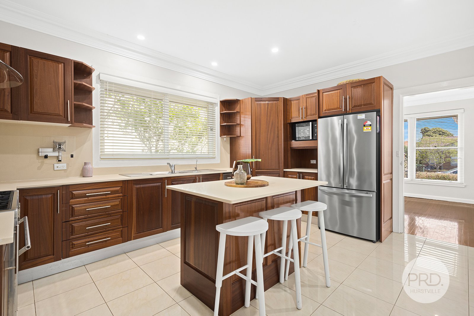 3 Fleming Street BEVERLY HILLS 3