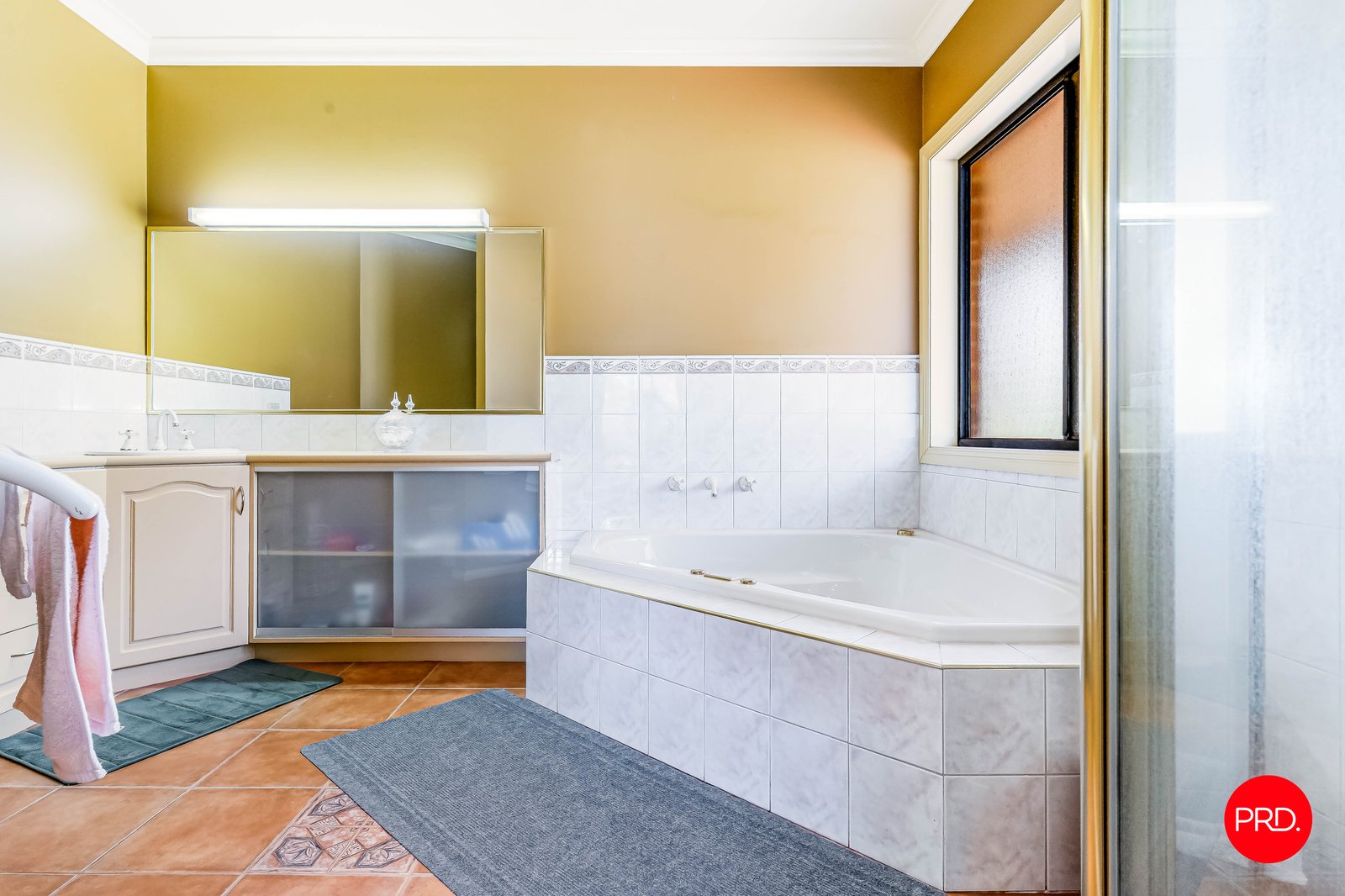 3 Flora Court JUNORTOUN 7